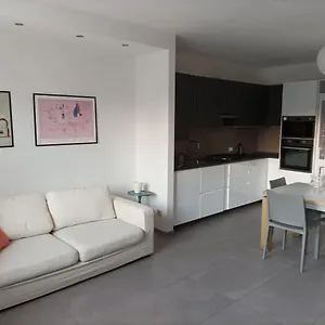 https://cakys-house.it-lombardy.com
